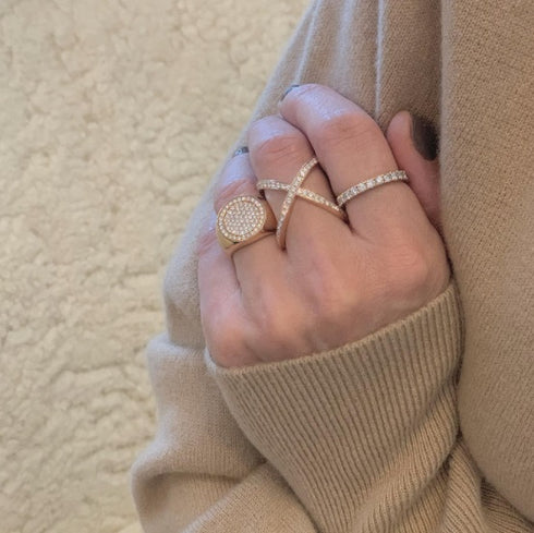 Globe Ring